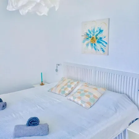 Promenade 3br 2 *